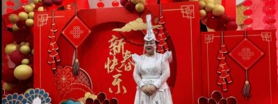 女中音歌唱家索伦嘎：2026春晚舞台绽放草原天籁，以声传情共贺新春