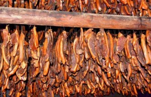 城口泽远农业：黄永福在老腊肉中，腌制岁月