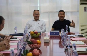 西安市泾阳商会会长王秦川一行走进商会名誉会长单位龙寰公司调研考察