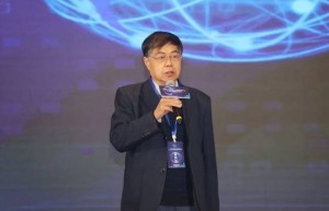 西安邮电大学张鸿教授荣获全国优秀教师称号