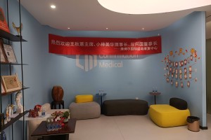 深耕科学运动康复领域 赋能全民健康发展｜英国河南商会主席王秋蕙一行走进康佛尔国际运动康复中心开展交流座谈